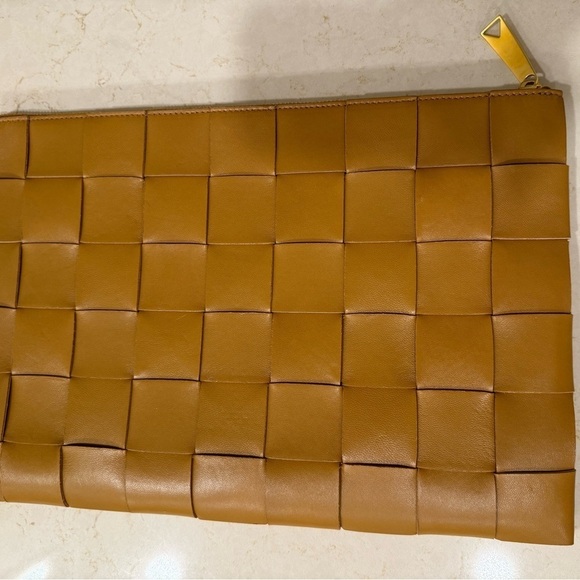 Bottega Veneta Handbags - Bottega Veneta
Large Intrecciato Napa Pouch Clutch Bag